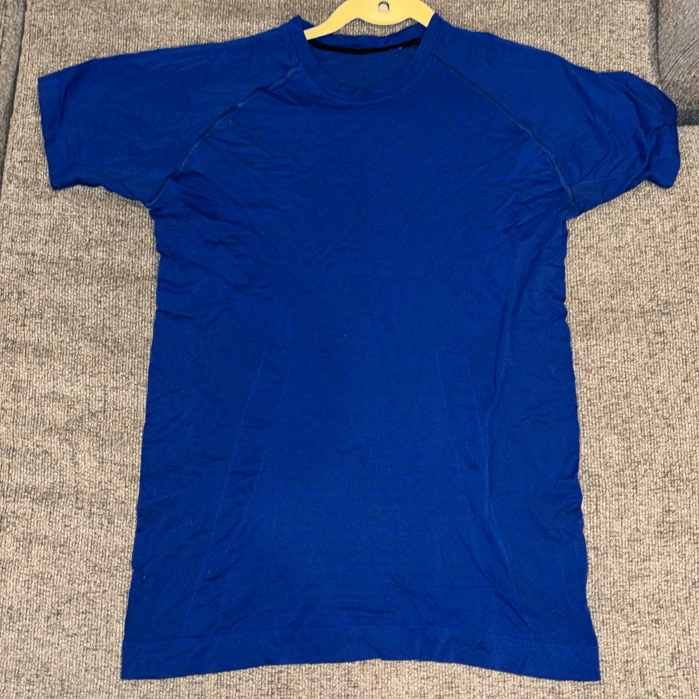 Alphalete hero tee